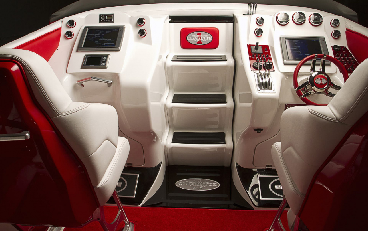 Катер Cigarette 49 Grand Sport фото 1.7